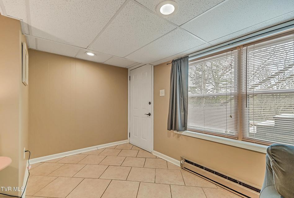 Photo #40: 525 Cheyenne Road