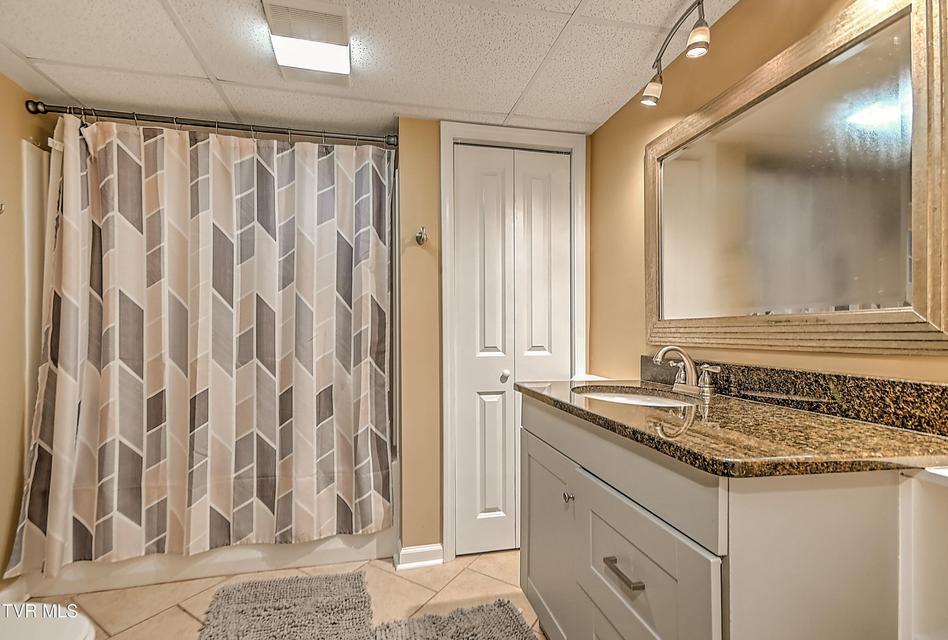 Photo #42: 525 Cheyenne Road