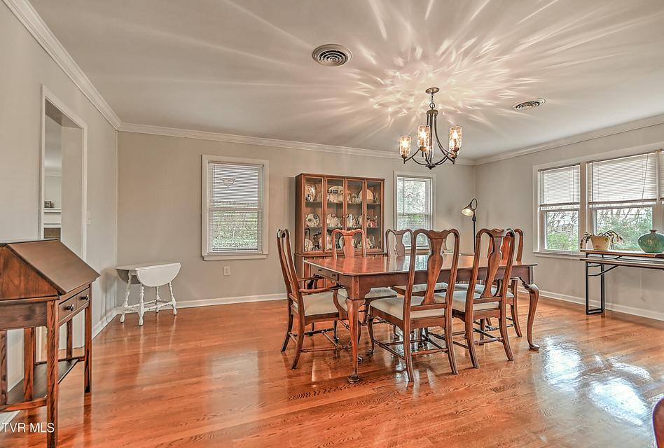 Photo #20: 525 Cheyenne Road