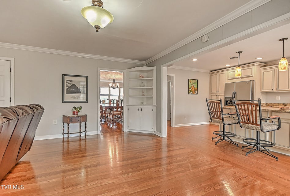 Photo #11: 525 Cheyenne Road