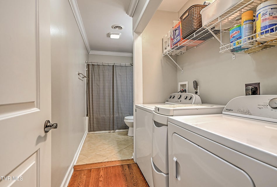 Photo #23: 525 Cheyenne Road