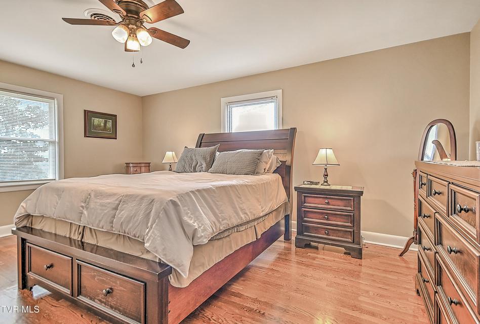 Photo #28: 525 Cheyenne Road