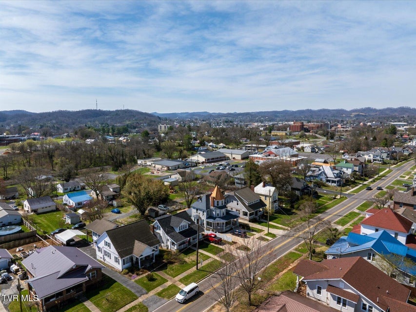 Photo #59: 920 Pennsylvania Avenue