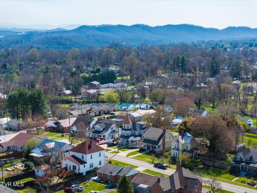 Photo #60: 920 Pennsylvania Avenue