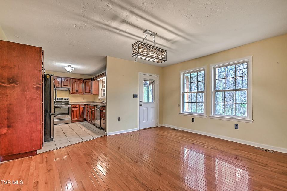 Photo #7: 175 Amberwood Drive