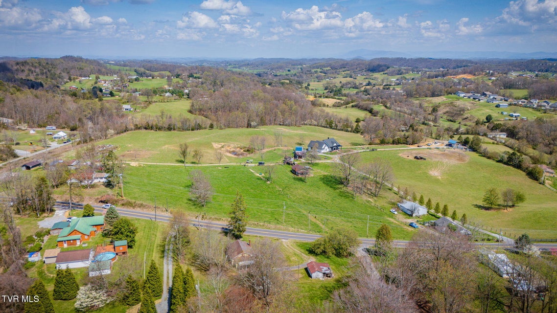 Photo #17: 252 Highway 81 