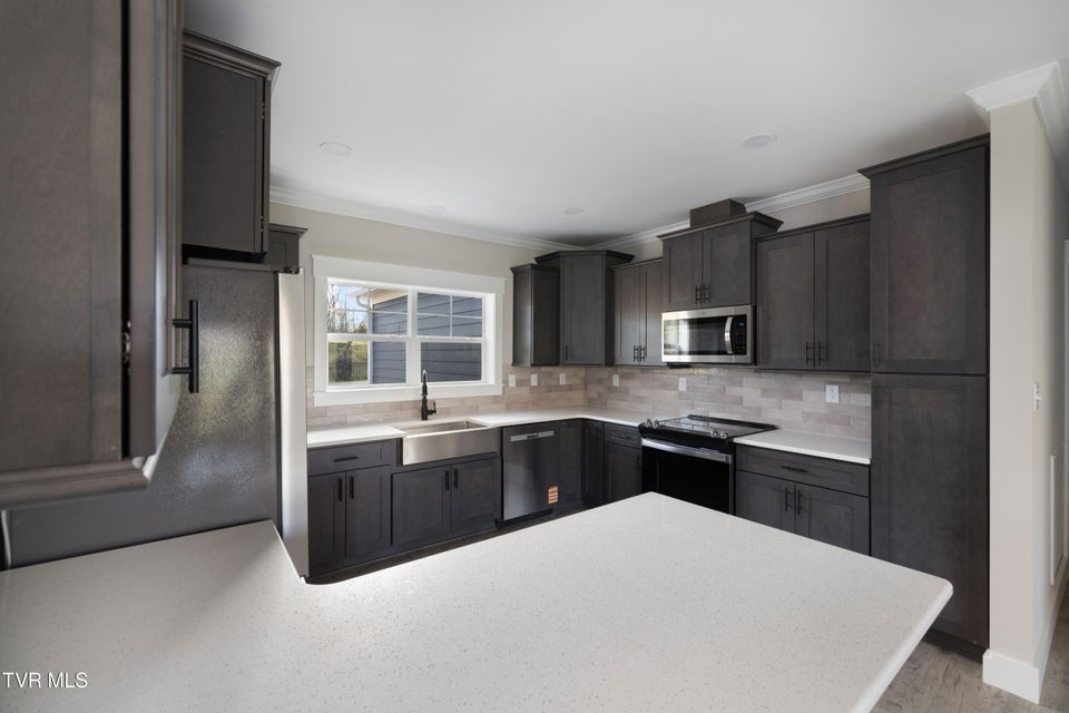 Photo #10: 314 Old White Top Road