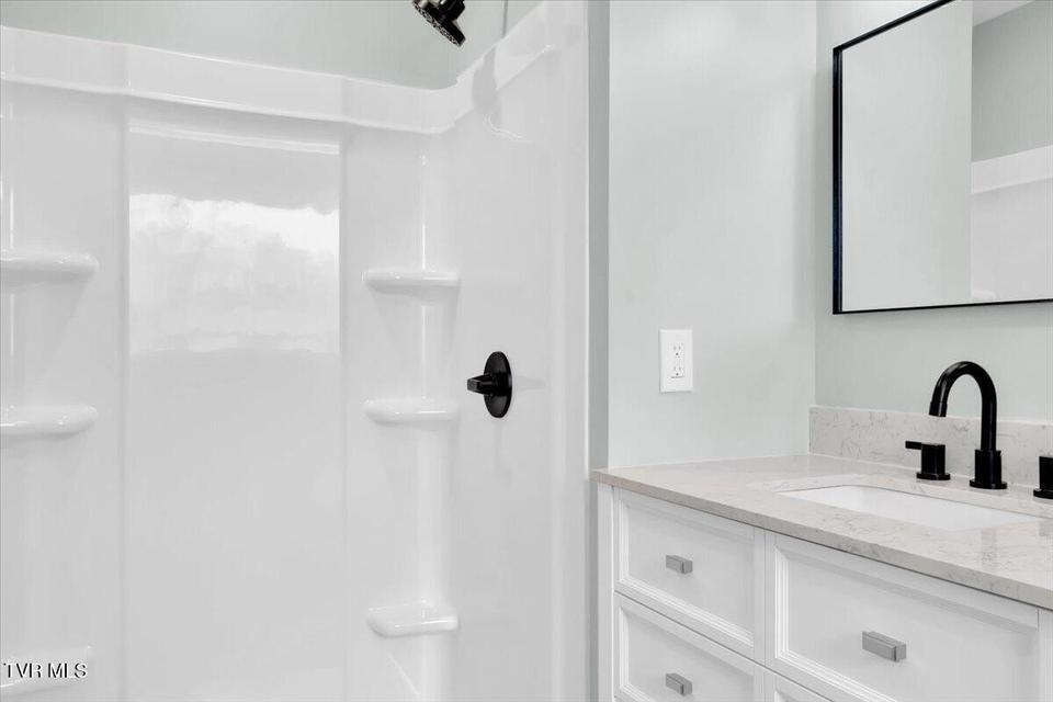 Photo #23: 1709 Belden Road