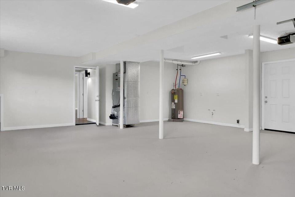 Photo #33: 1709 Belden Road