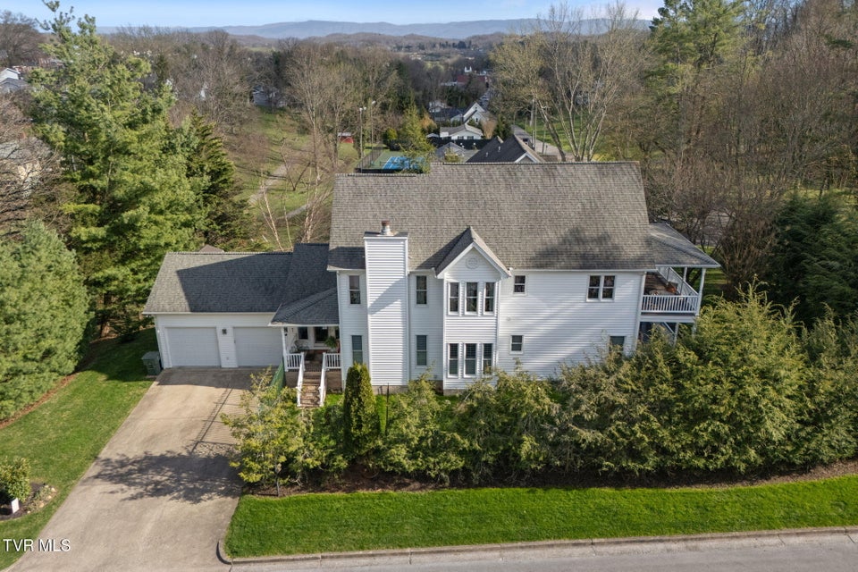 Photo #7: 315 Church Street