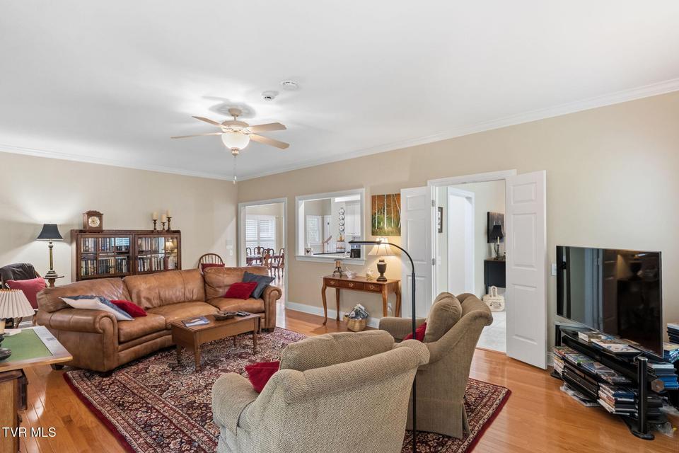 Photo #26: 315 Church Street