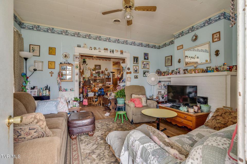 Photo #5: 311/313 Carolina Avenue