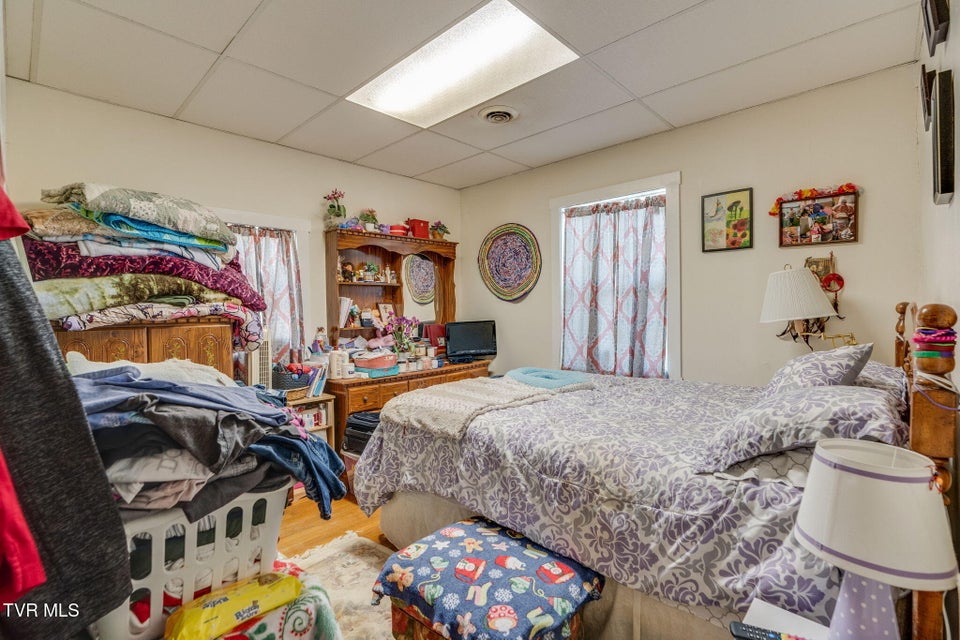 Photo #15: 311/313 Carolina Avenue