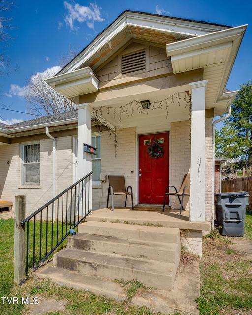 Photo #20: 311/313 Carolina Avenue