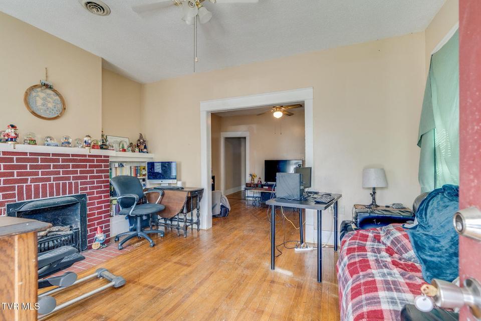 Photo #21: 311/313 Carolina Avenue