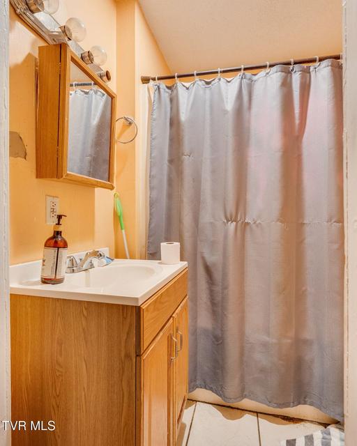 Photo #32: 311/313 Carolina Avenue