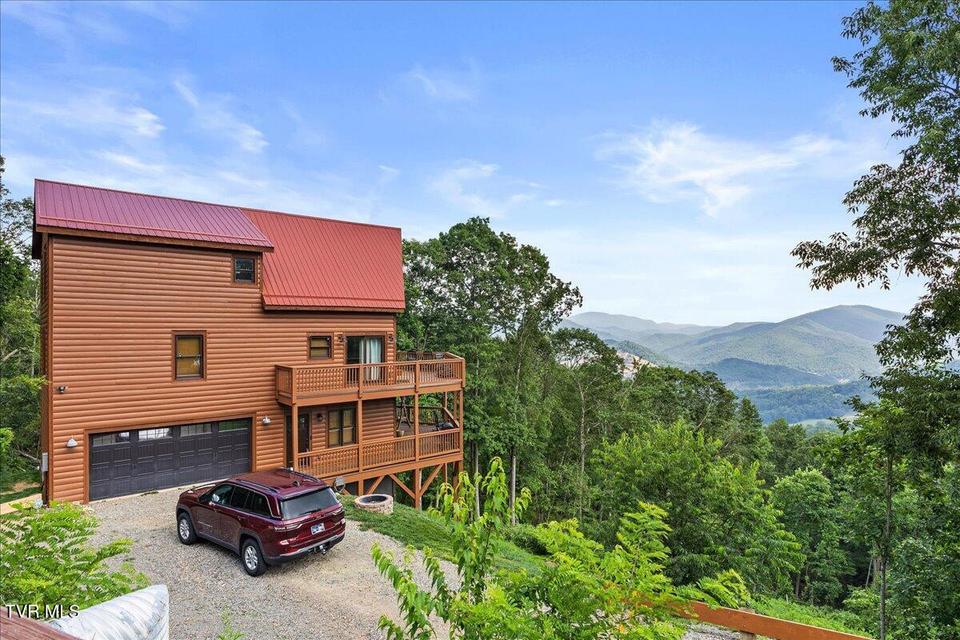 Photo #9: 4014 Callalantee Drive