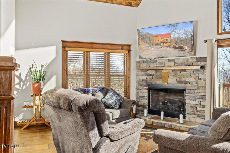 Photo #18: 4014 Callalantee Drive