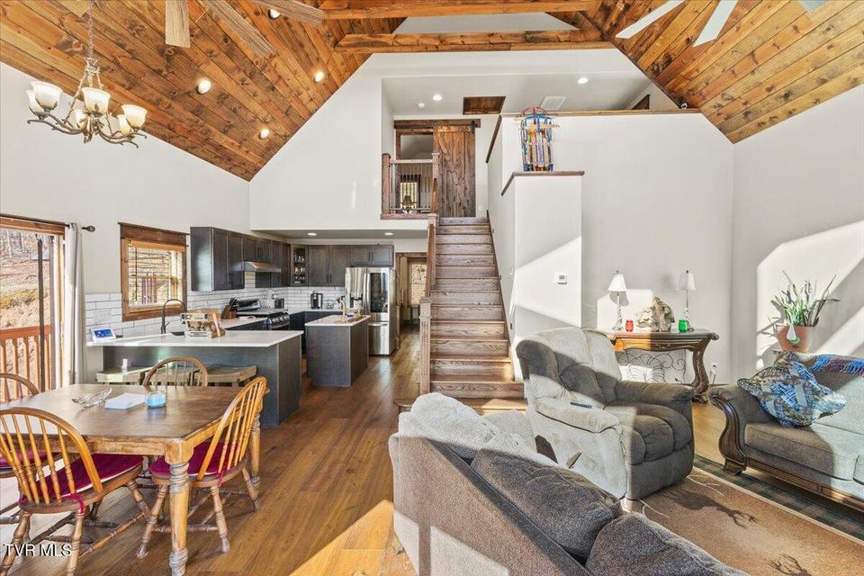 Photo #20: 4014 Callalantee Drive