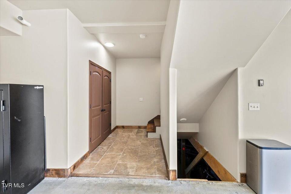 Photo #26: 4014 Callalantee Drive