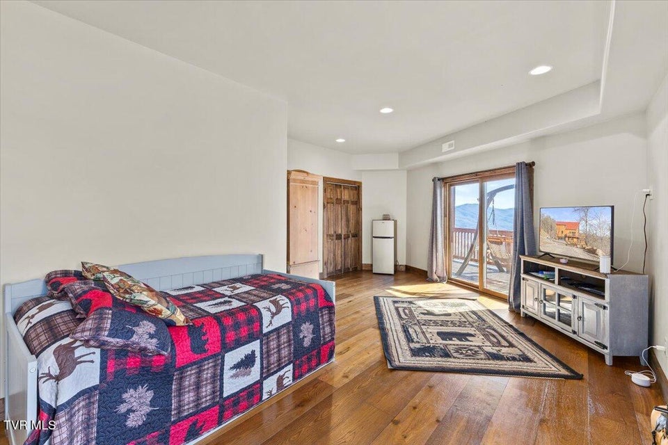 Photo #43: 4014 Callalantee Drive