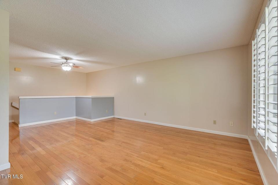 Photo #13: 405 Manor Drive