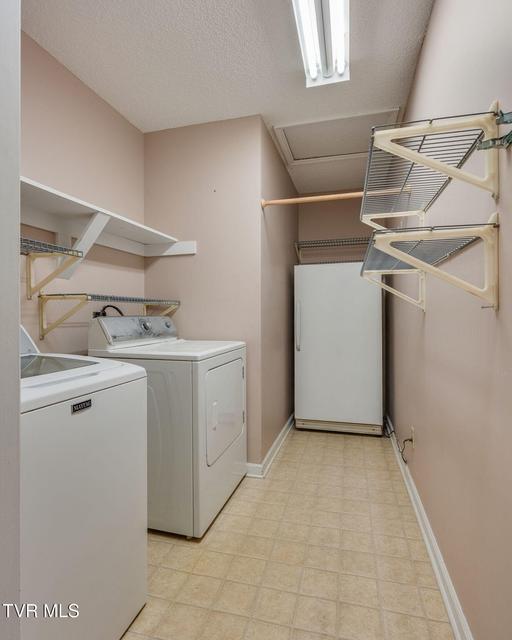 Photo #25: 405 Manor Drive