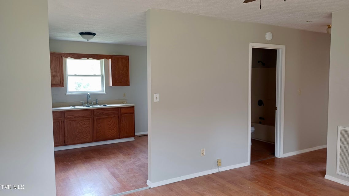 Photo #7: 144 Kitty Cole Lane