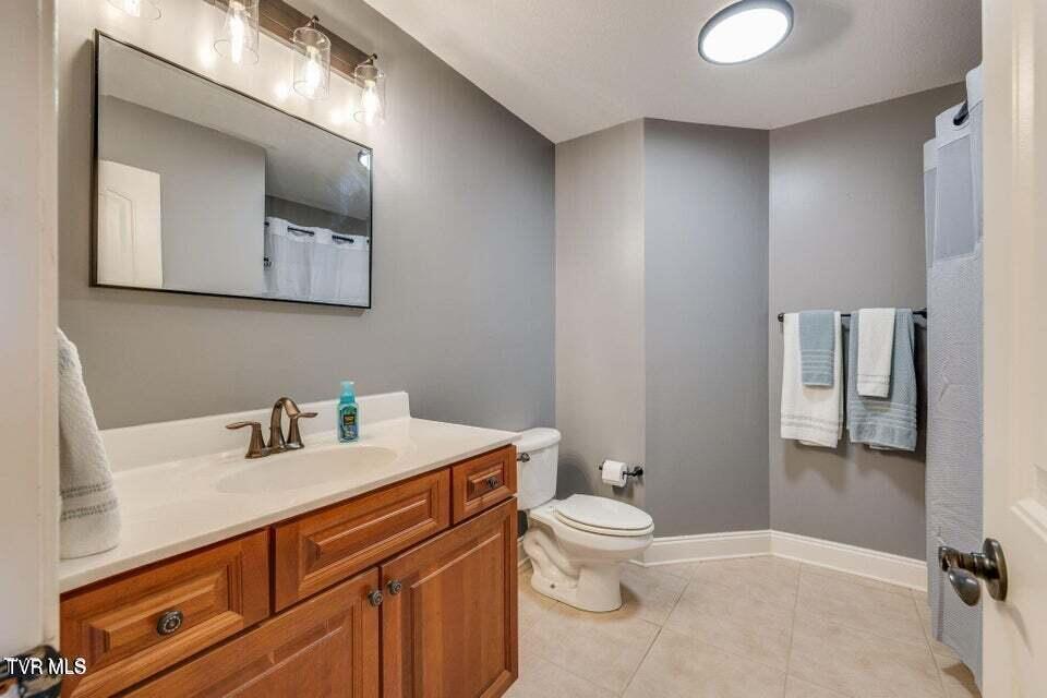 Photo #24: 205 Bridgewater Court