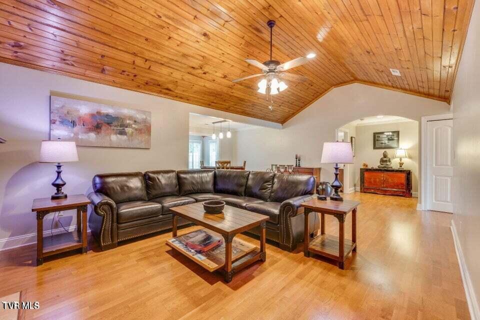 Photo #7: 205 Bridgewater Court