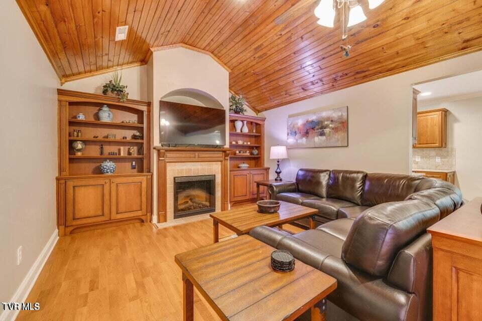 Photo #5: 205 Bridgewater Court