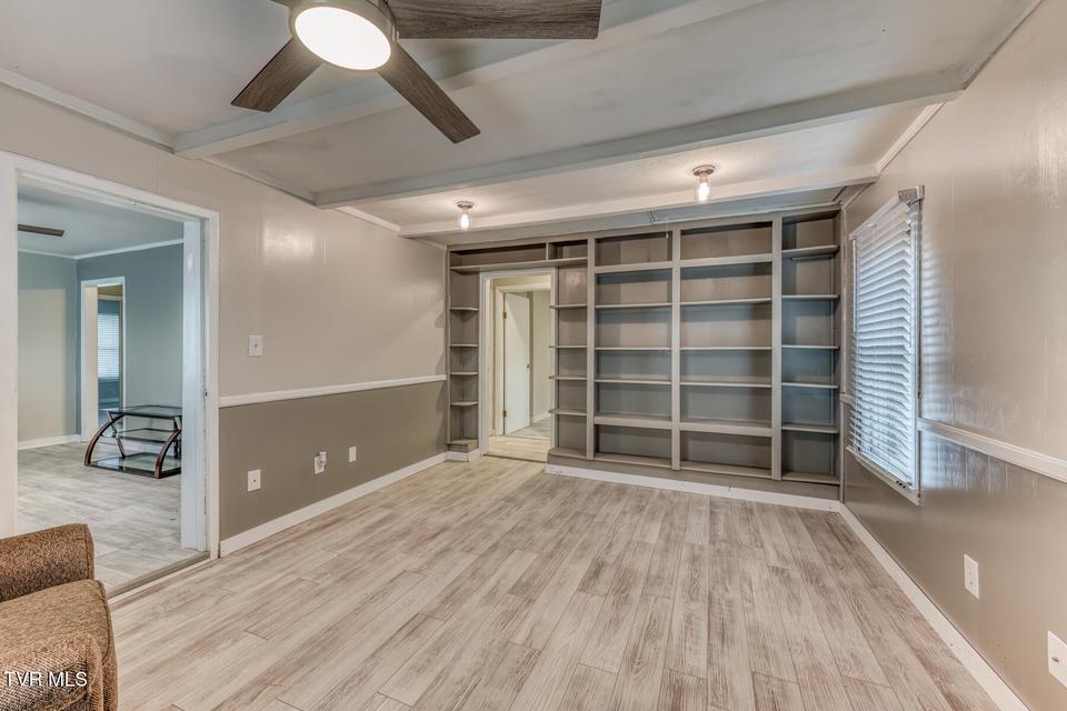 Photo #9: 441 Mimosa Street