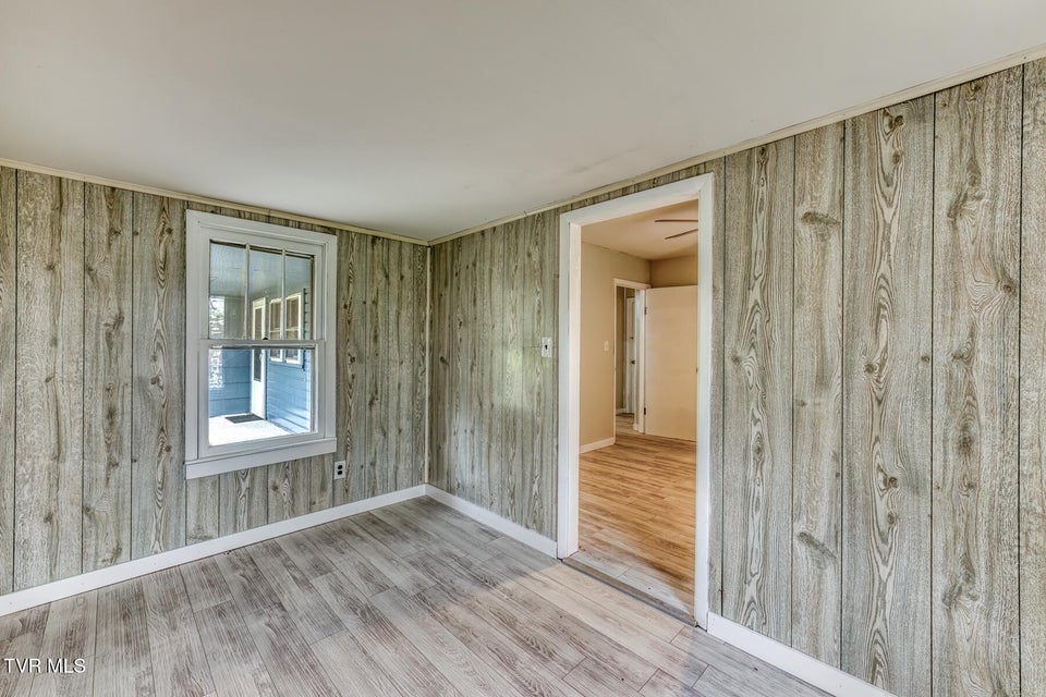 Photo #17: 441 Mimosa Street