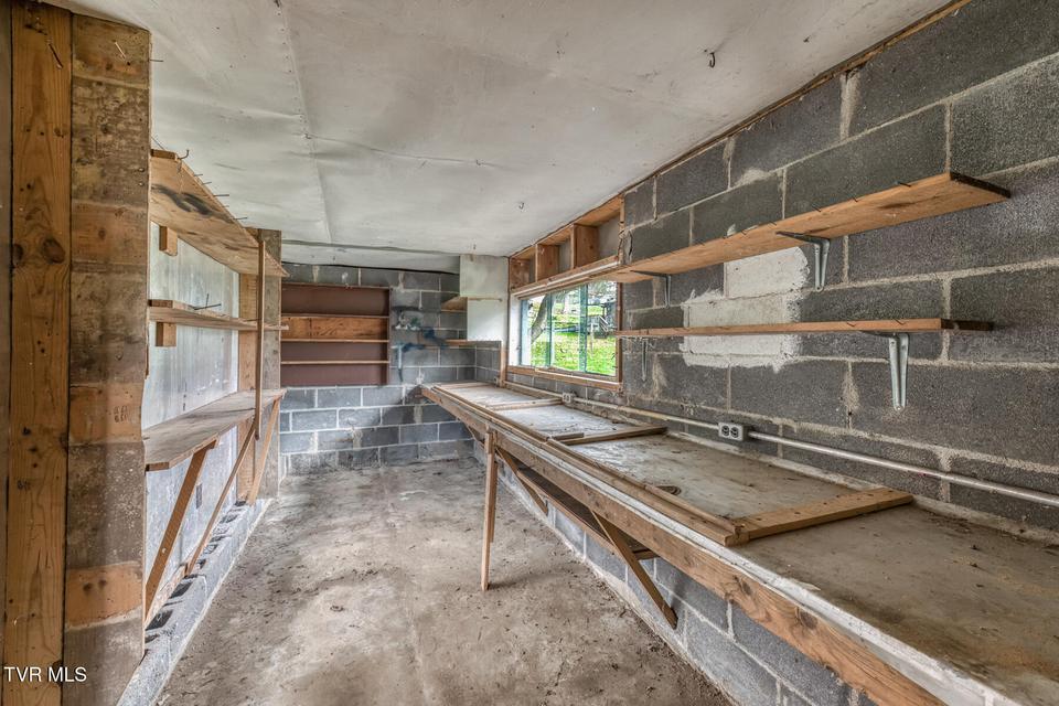 Photo #34: 441 Mimosa Street