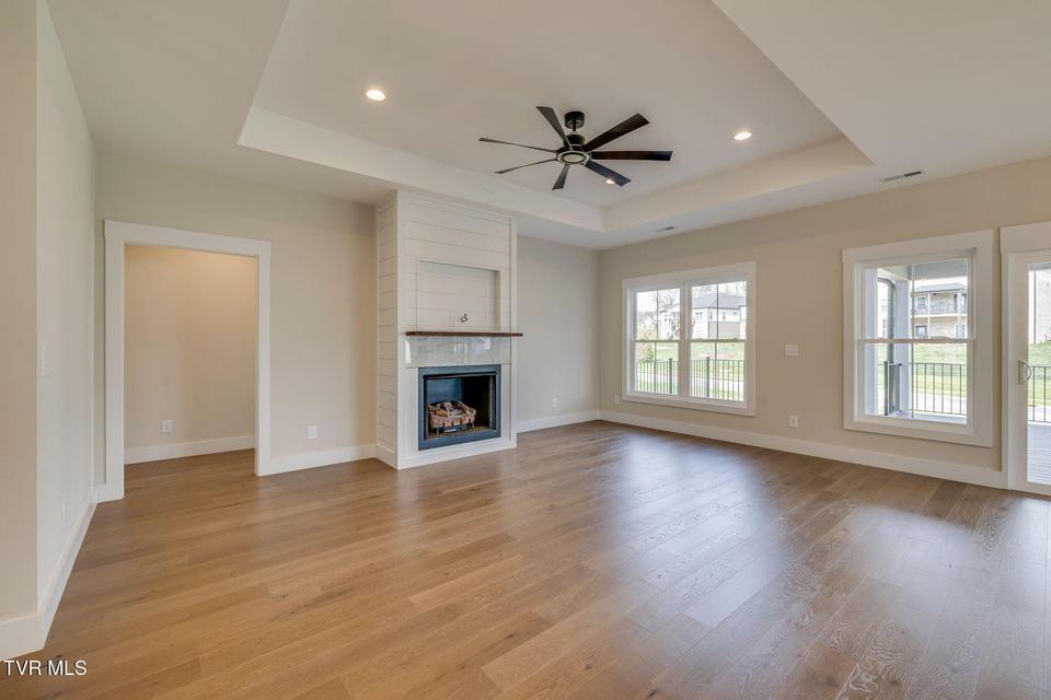 Photo #7: 266 Winston Place