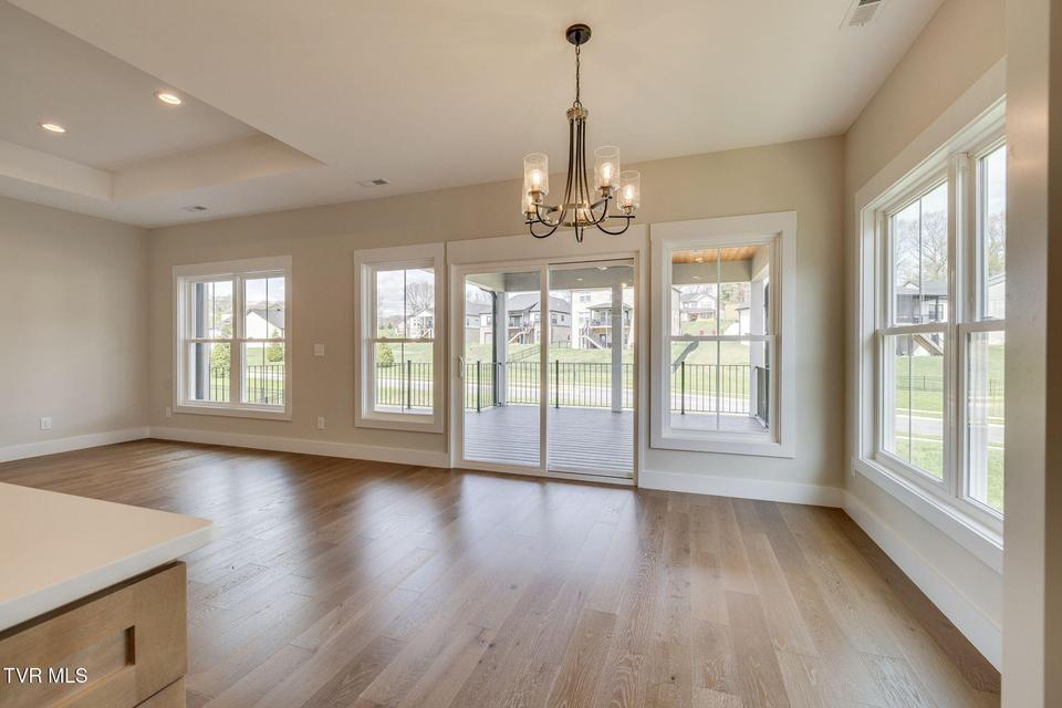 Photo #15: 266 Winston Place