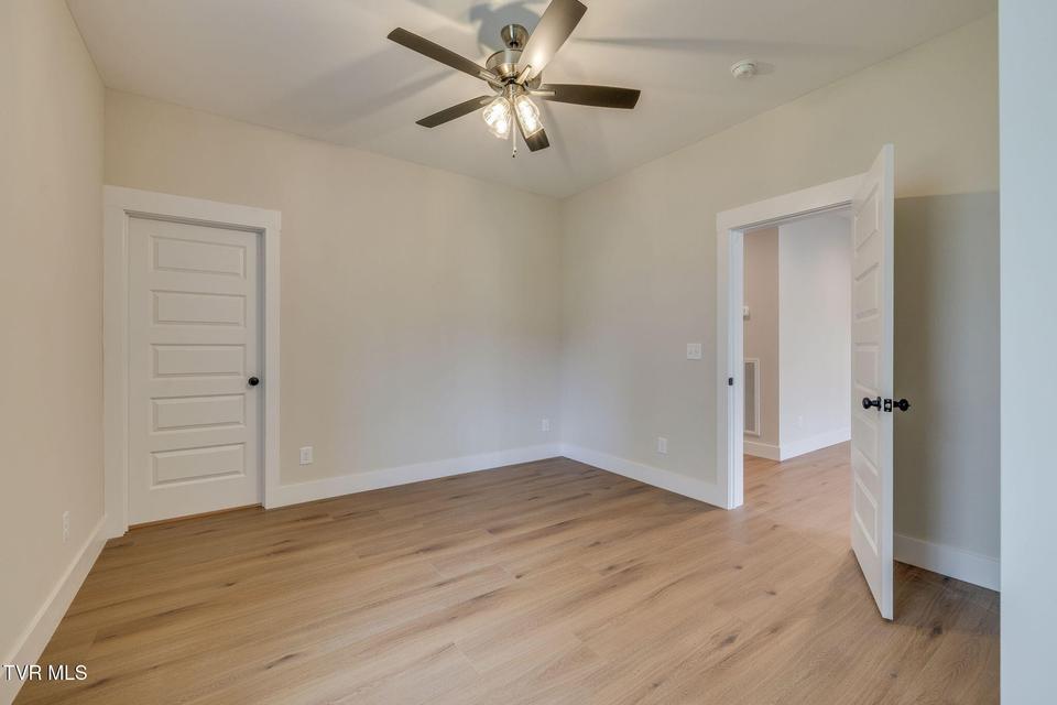 Photo #42: 266 Winston Place