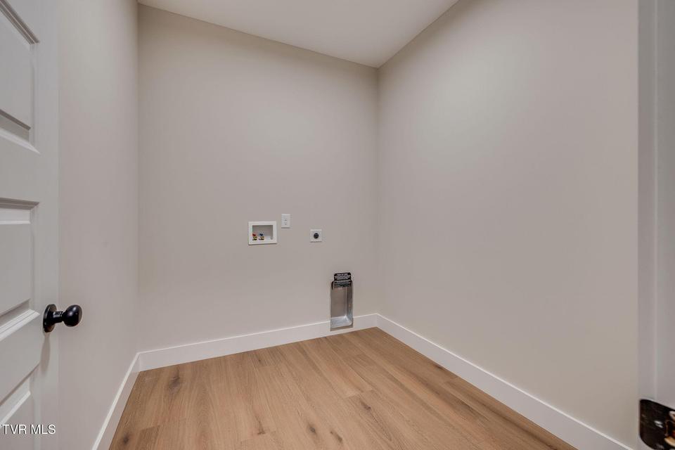 Photo #45: 266 Winston Place