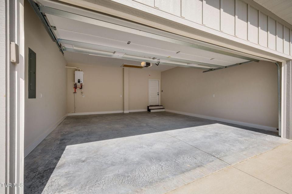 Photo #50: 266 Winston Place