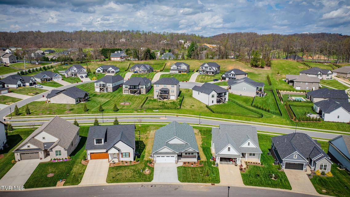 Photo #54: 266 Winston Place