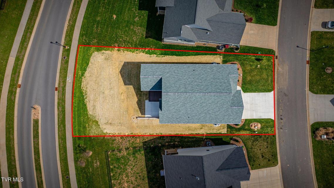 Photo #58: 266 Winston Place