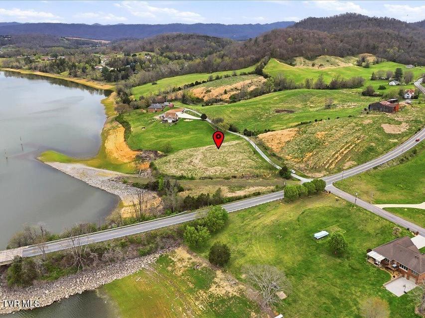 Photo #7: 101 Riverfront Drive