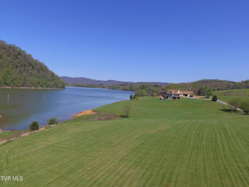 Photo #8: 101 Riverfront Drive