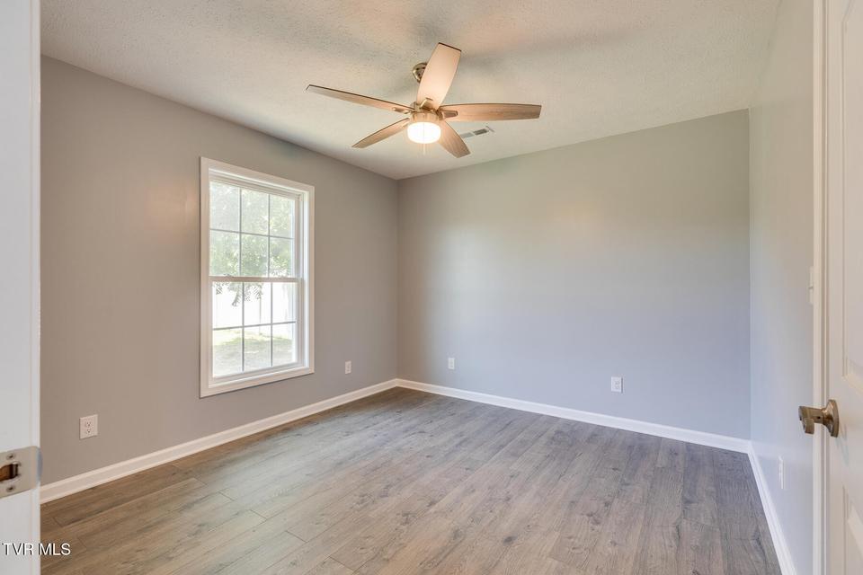 Photo #16: 104 Woodmont Avenue