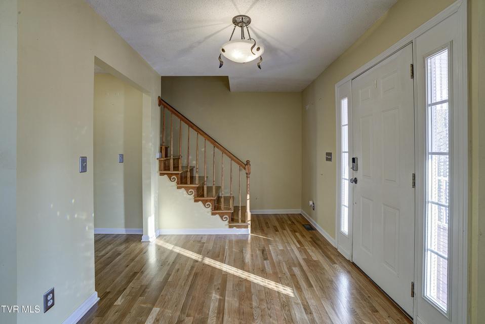 Photo #6: 144 Blue Bird Drive