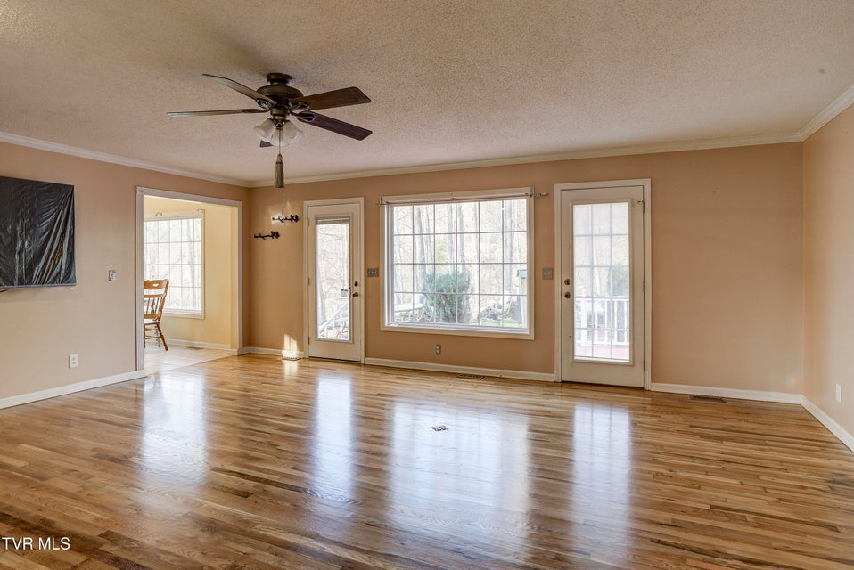 Photo #19: 144 Blue Bird Drive