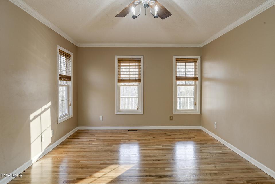 Photo #25: 144 Blue Bird Drive