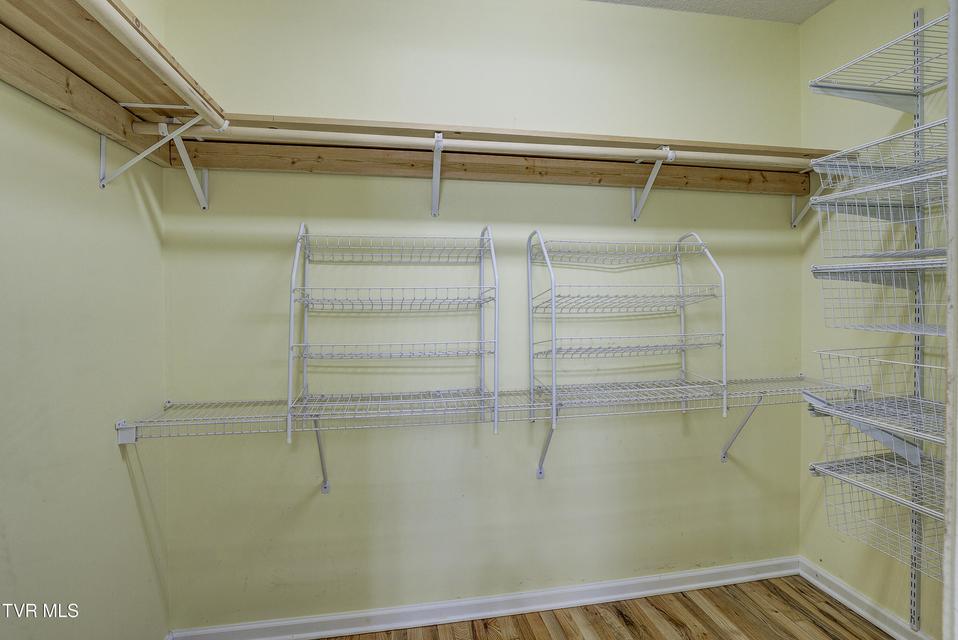 Photo #32: 144 Blue Bird Drive