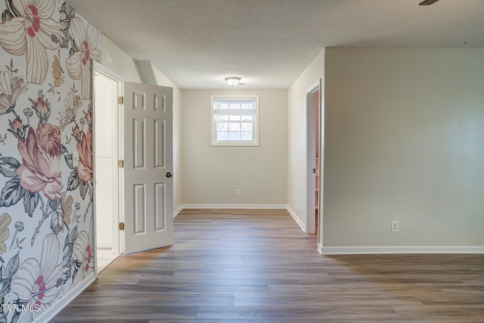 Photo #47: 144 Blue Bird Drive