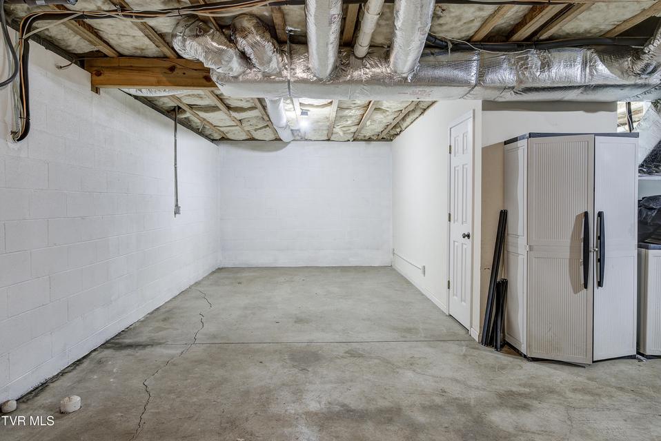 Photo #53: 144 Blue Bird Drive